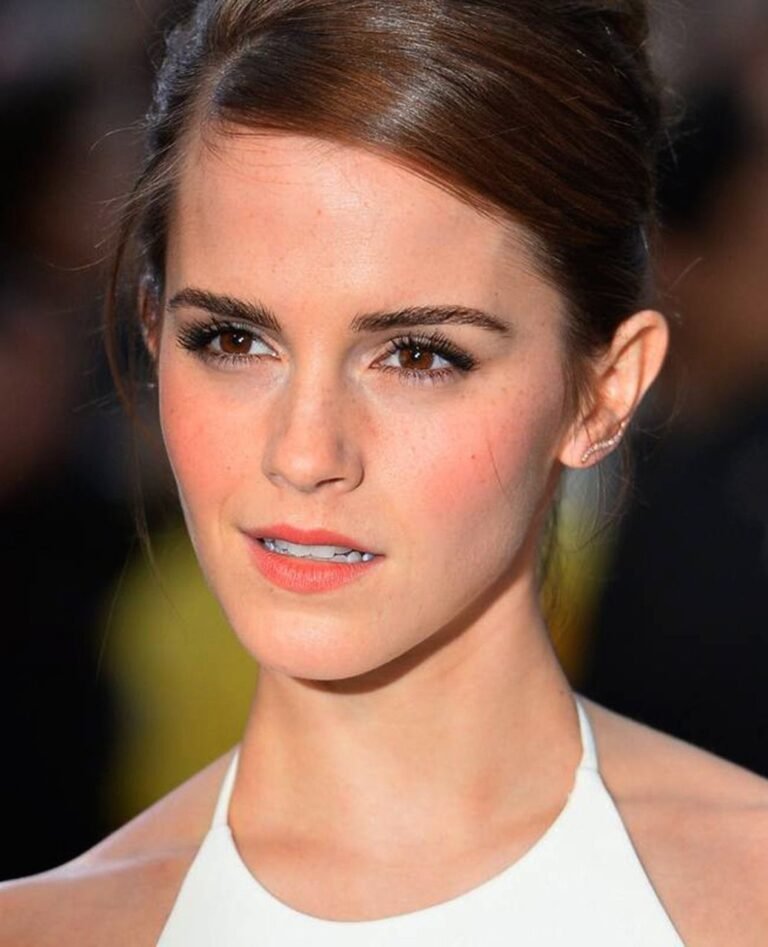Nace Emma Watson (1990)