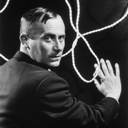 Nace Joan Miró (1983)